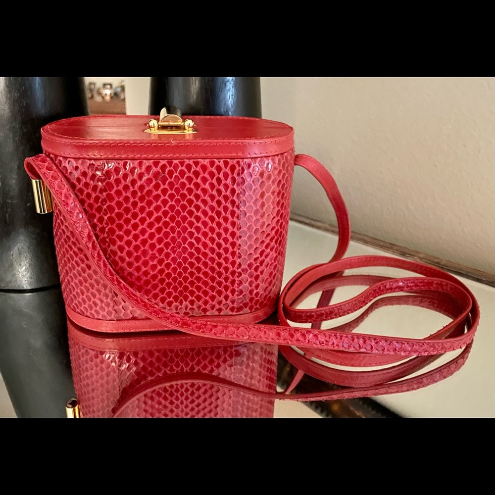 Darling Mini Red Hand Bag. Pre-loved in great condition.